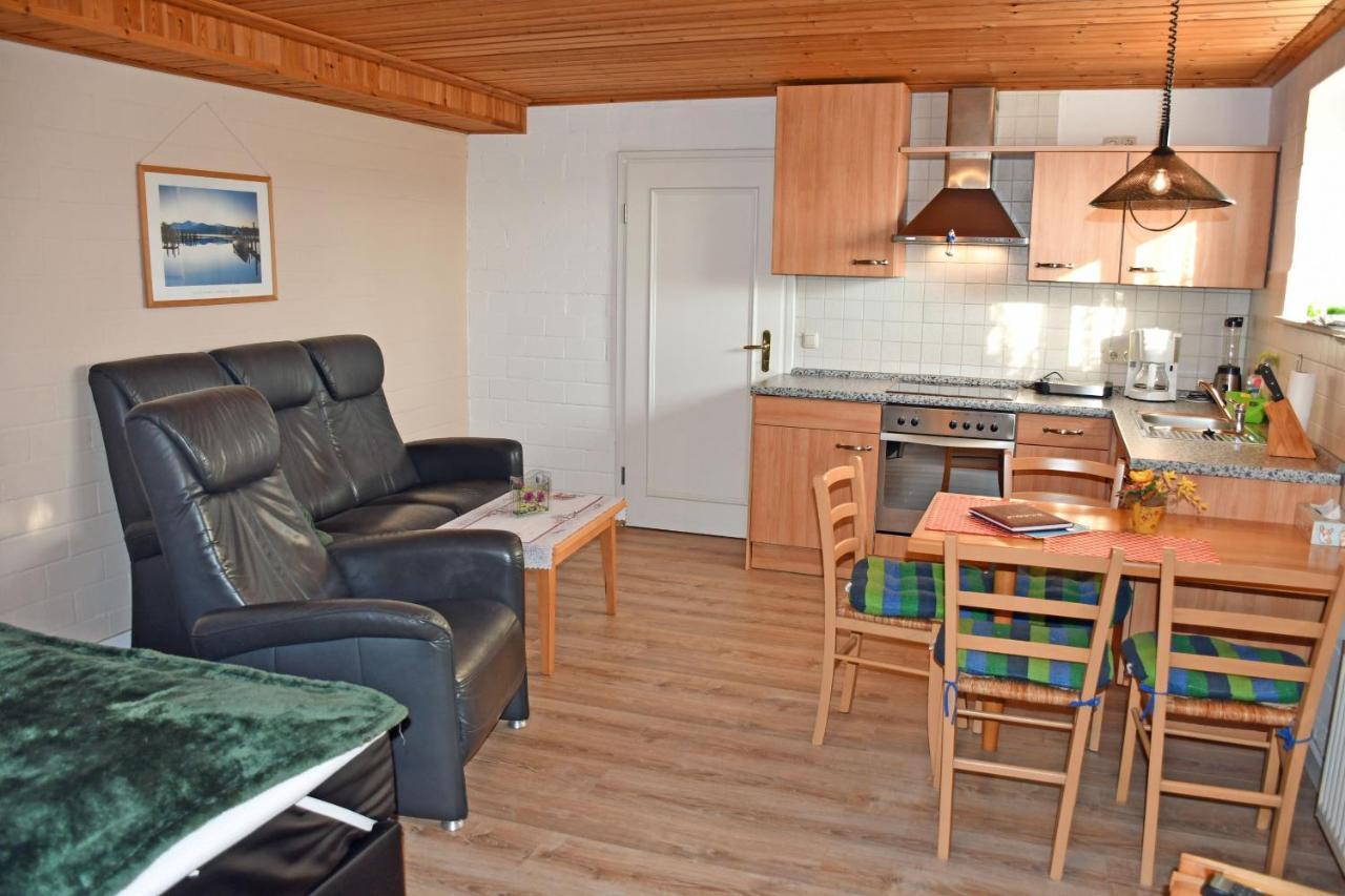 Ferienwohnung Zudar Auf Ruegen ภายนอก รูปภาพ