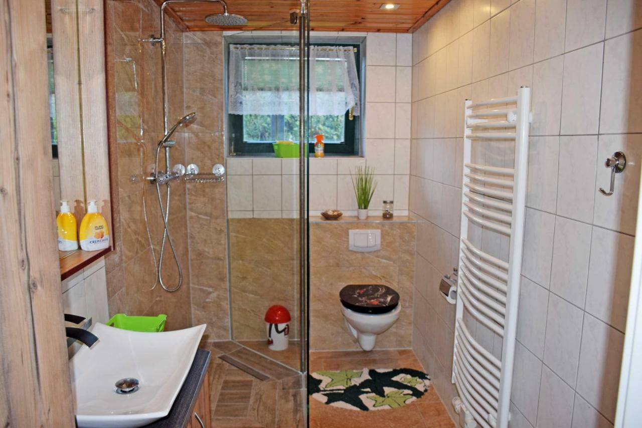 Ferienwohnung Zudar Auf Ruegen ภายนอก รูปภาพ